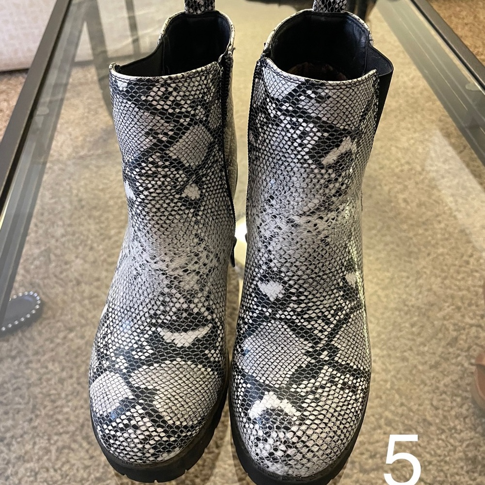 Snake Print Boots - Picture 2 of 3
